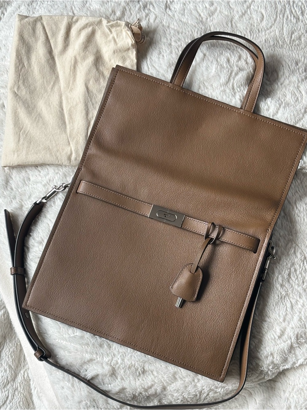 Tory Burch Lee Radziwill Shopper Tote in Tiramisu
